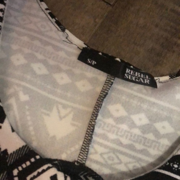 Black and white summer dress - Picture 2 of 4